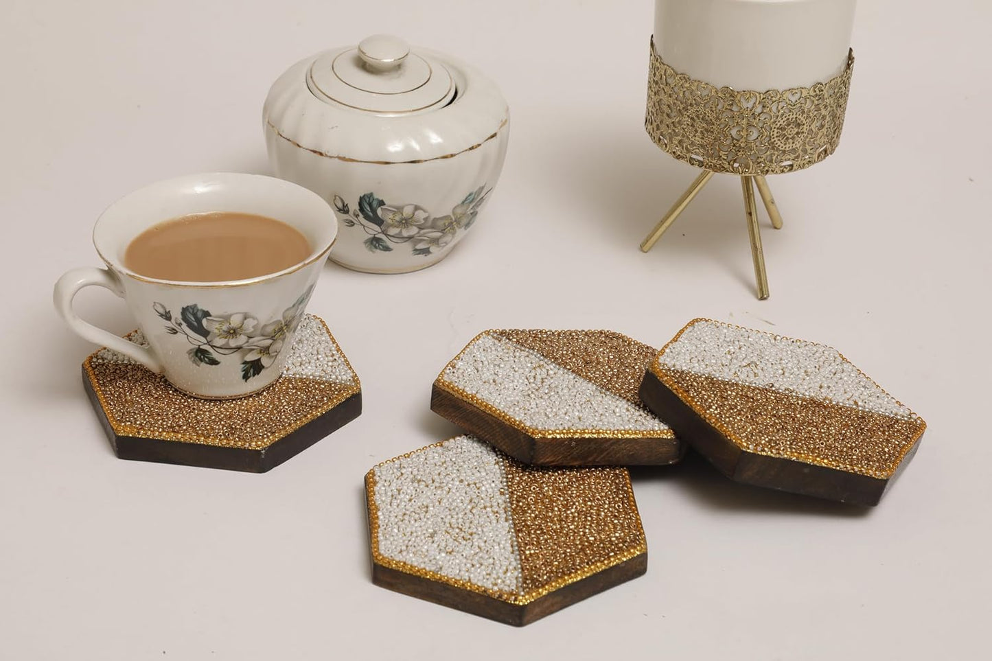 POSH-DIKUR Glamorous Golden White Beaded Coasters