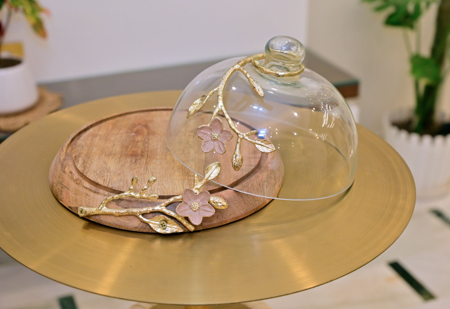Cake, Bread, Pastry Stand with Decorative Glass Cloche