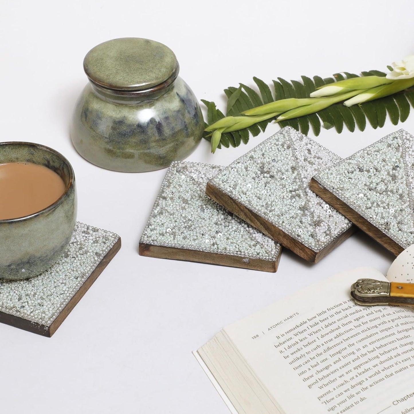 POSH-DIKUR Classic White Beaded Coasters